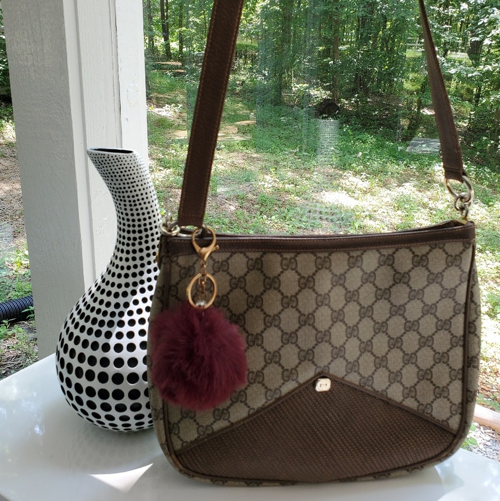 Gucci Shoulder Bag